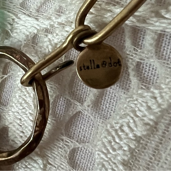 Stella & Dot turquoise 7 strands beads and gold tone necklace - Picture 4 of 6